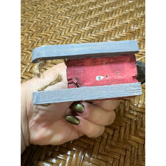 Handcrafted Wooden Squirrel On Sled Christmas Ornament - Picture 5 of 6